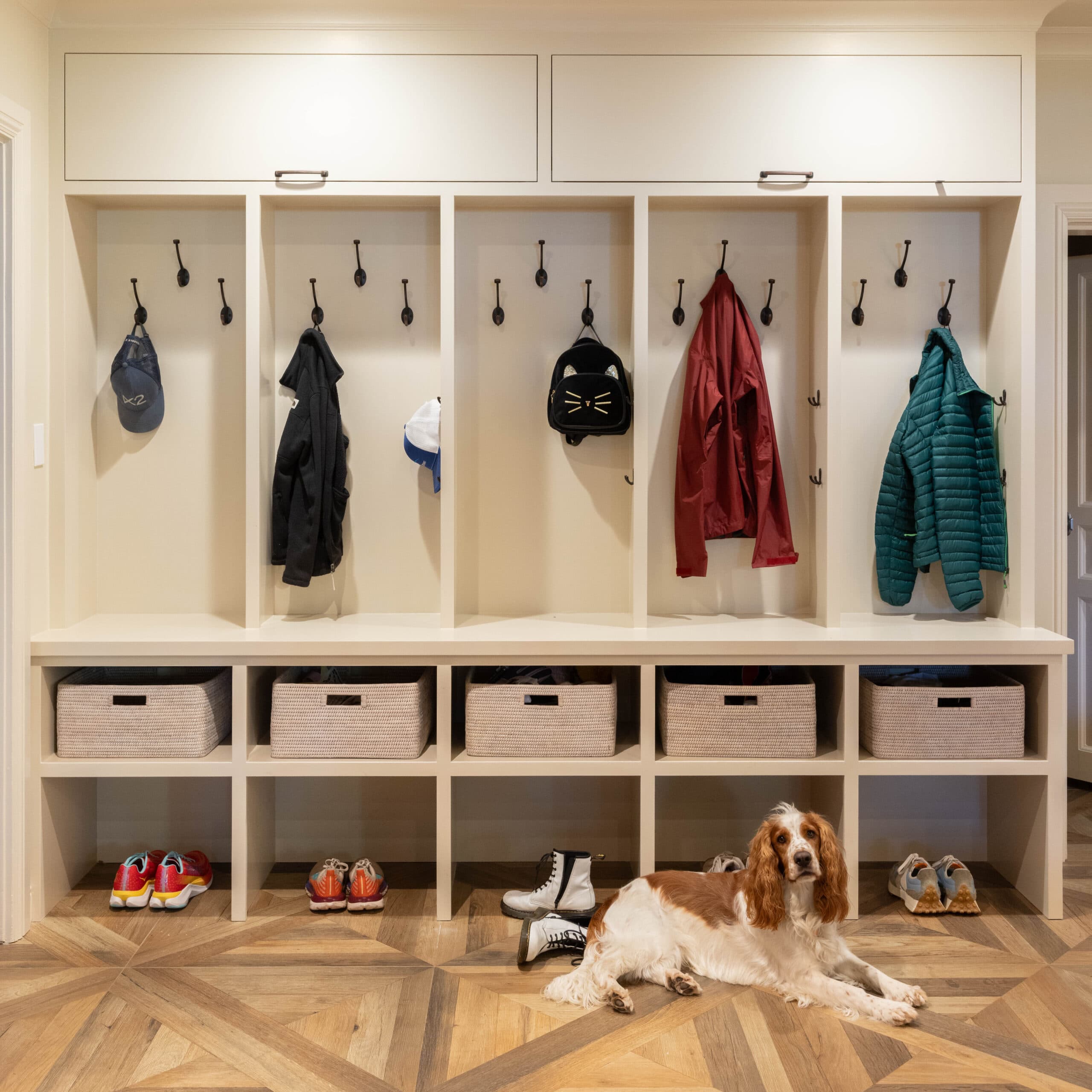 How a Good Remodeling Contractor Handles Unforeseen Problems